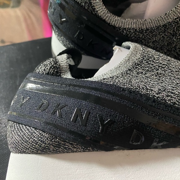 ❤️. DKNY BRAND NEW SOFT FABRIC GLITTERS SHOES by DKNY✅ - Picture 9 of 11